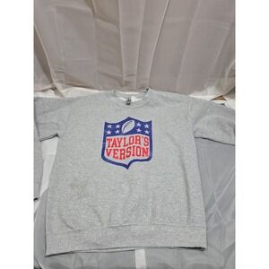 NFL Taylor Swift TAYLORS VERSION FOOTBALL GRAPHIC SWEATSHIRT‎ PULLOVER